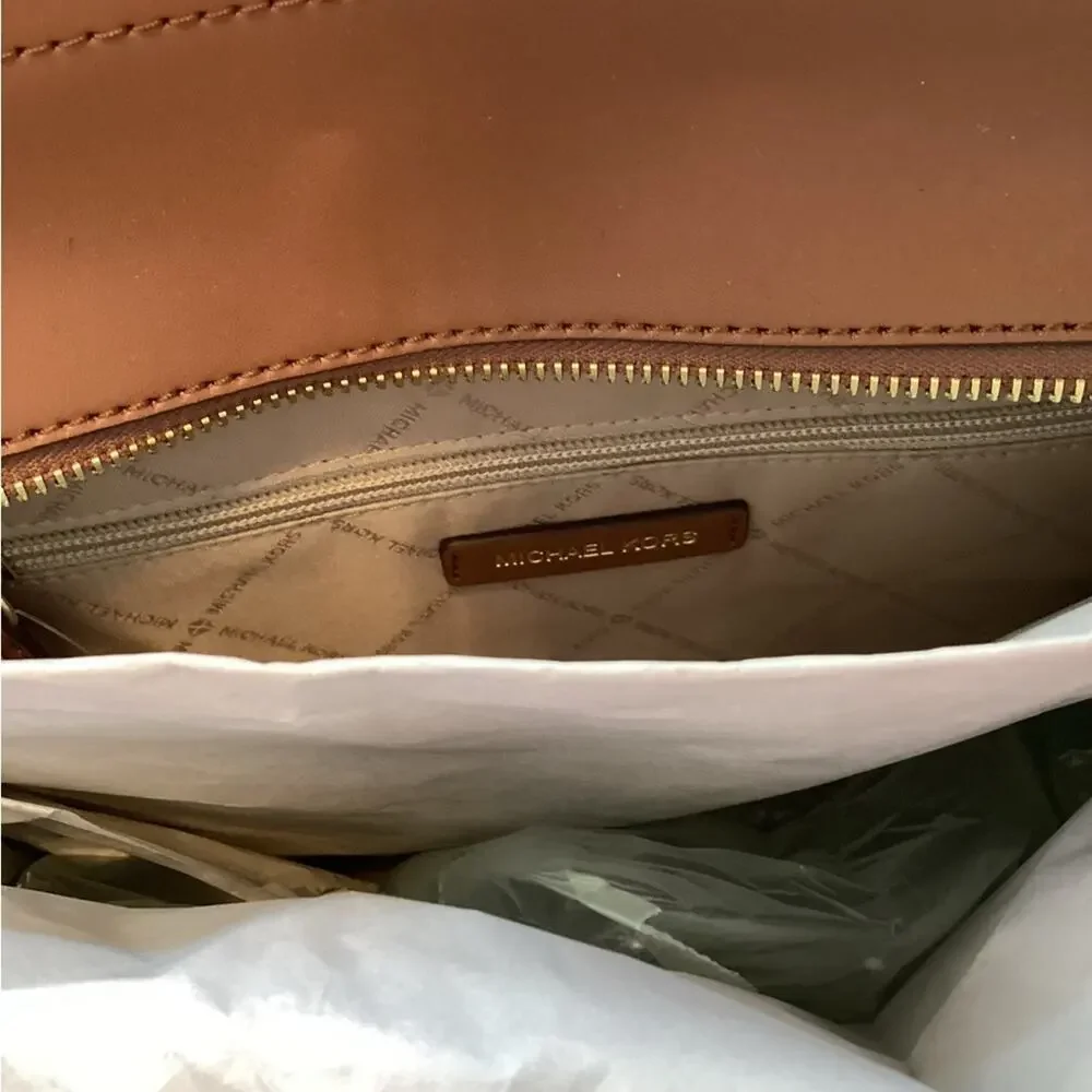 Jet Set Large NEW Crossgrain Leather Top-Zip Tote Bag